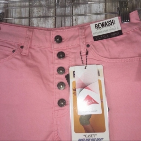 NWT Rewash High Rise Pink Icing Shorts - Picture 3 of 4